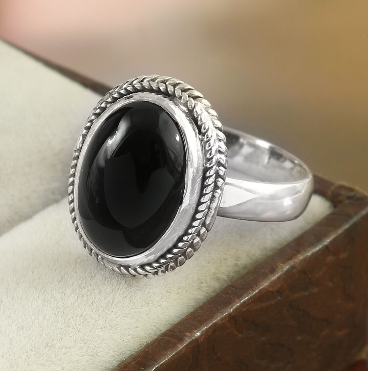 Onyx Oval Sterling Ring Sz 5.5
