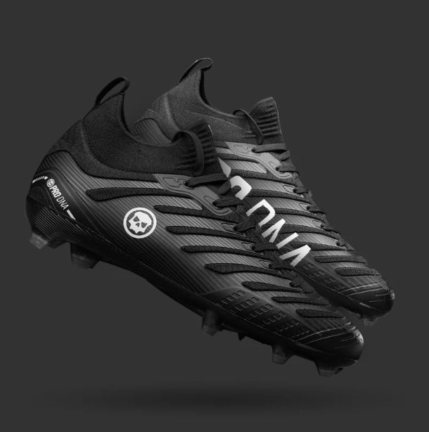 PRO DNA™ VOLTRAX CLEATS - Black - Size 11