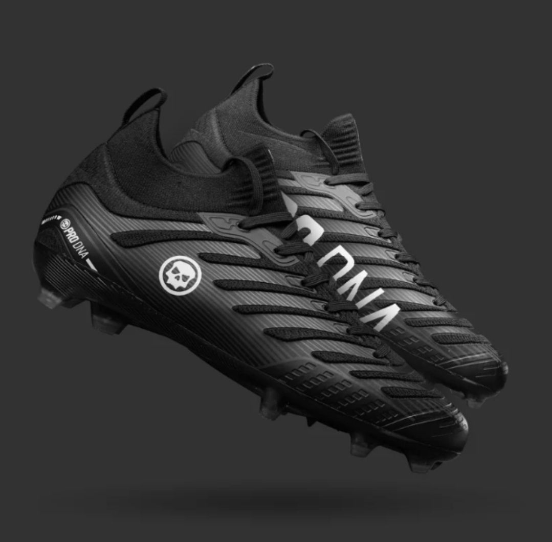 PRO DNA™ VOLTRAX CLEATS - Black - Size 10