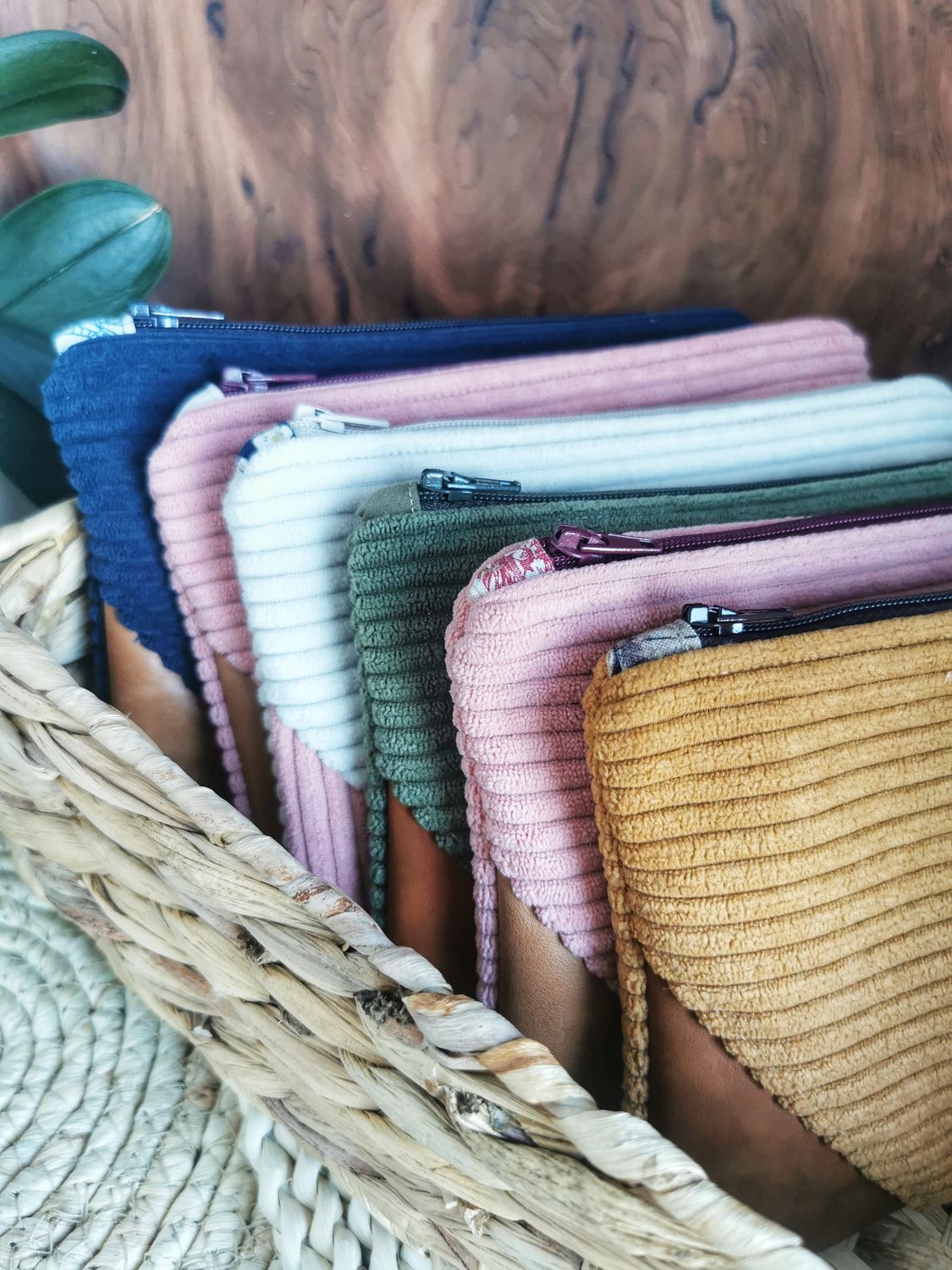 Custom your pouch!
