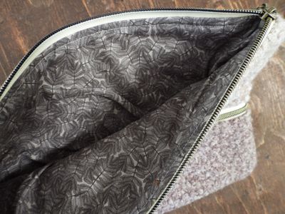 Handmade Ipad Case - Bouclé Beige &amp; Dark