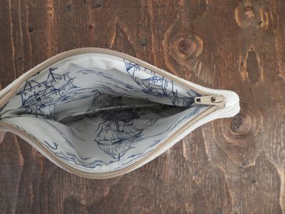 Corduroy Pouch - White &amp; Blue Navy