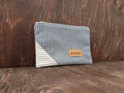 Corduroy Pouch - Lichen &amp; White