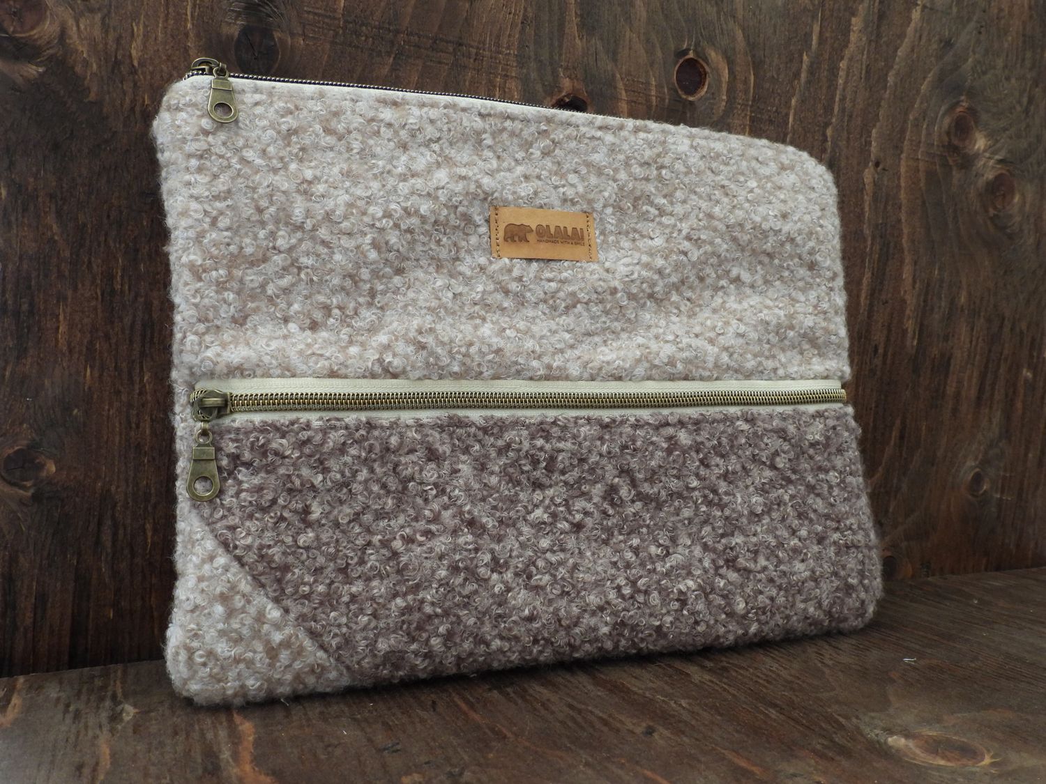Handmade Ipad Case - Bouclé Beige &amp; Dark