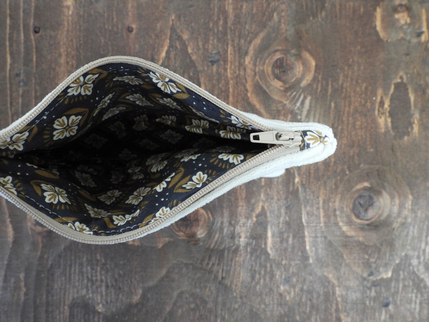Corduroy Pouch - White &amp; Mustard