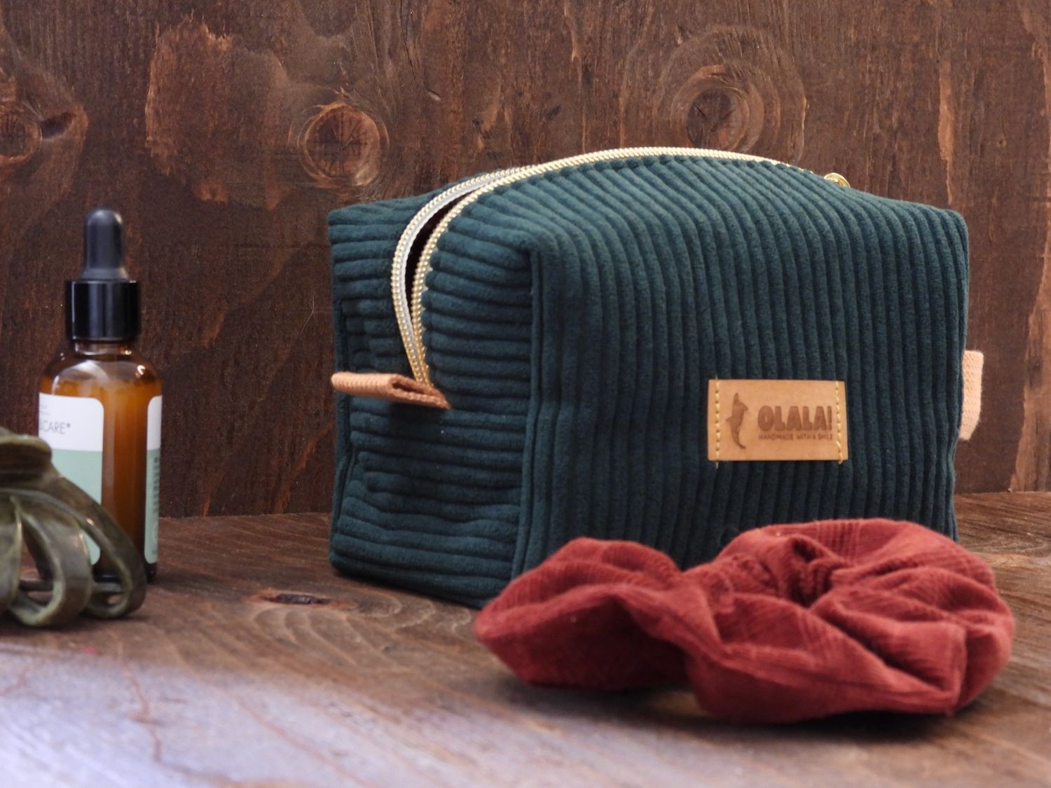 Trousse de rangement - Velours Côtelés Vert Sapin (≈ 31 €)