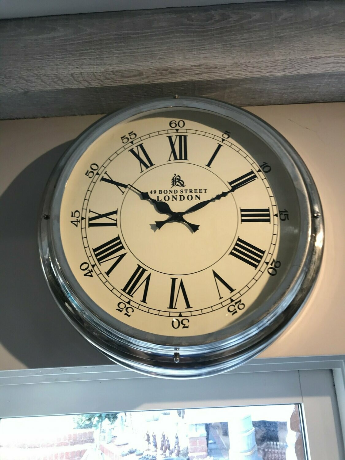 Round Metal Wall Clock