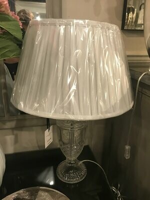 Pineapple Glass Lamp W/Shd.