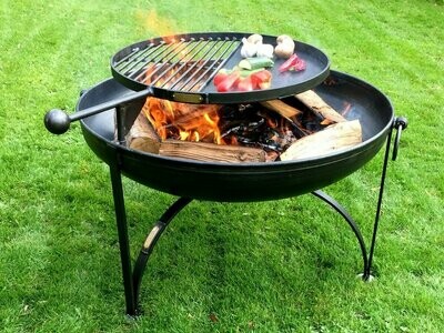 Rolled Edge Fire Pit 50cms With 1 Swing BBQ Arm