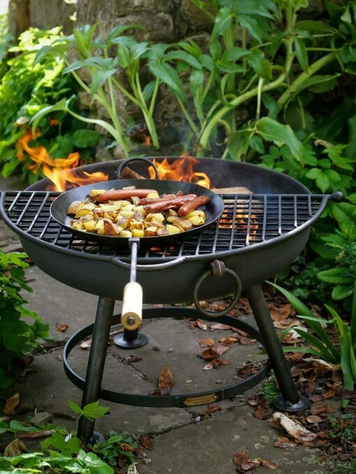 Long Handled Skillet Pan 28cm