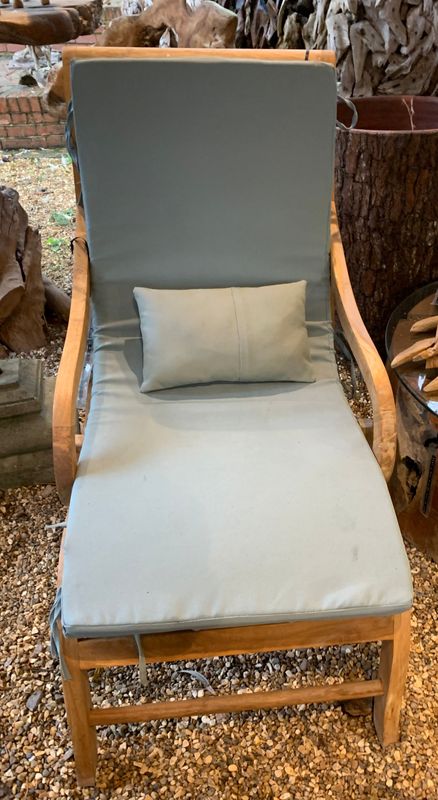 Lazy Chair Extended Leg