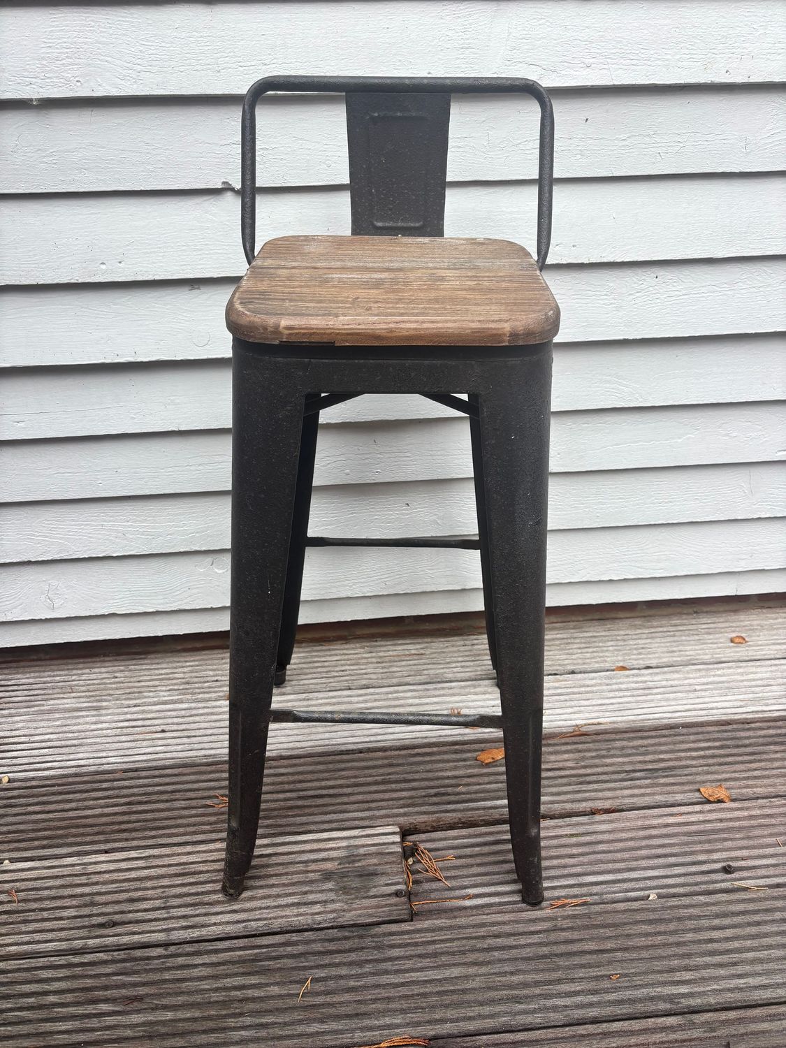 Metal Bar Stool with Elm Seat