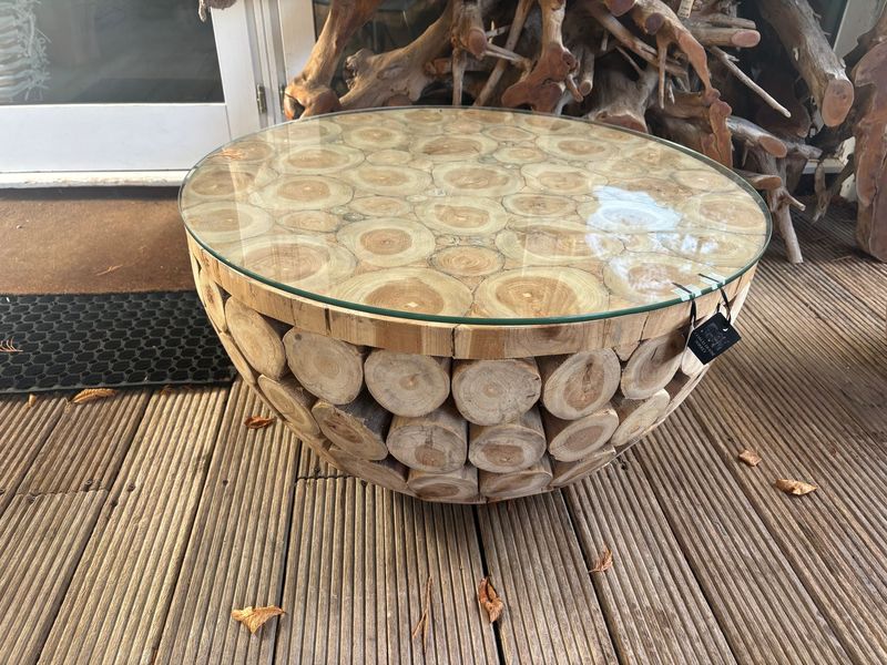 Coffee Table Circles Design With Glass