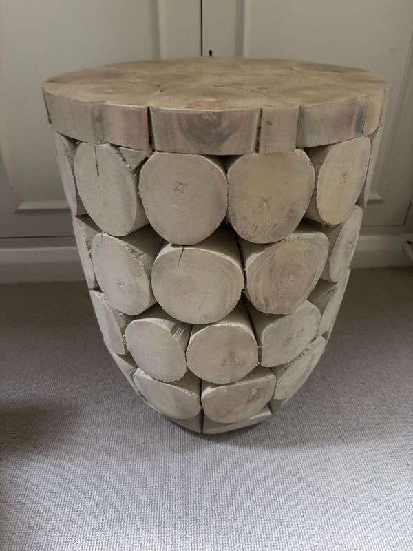 Side Table Circles Design With Paint Effect