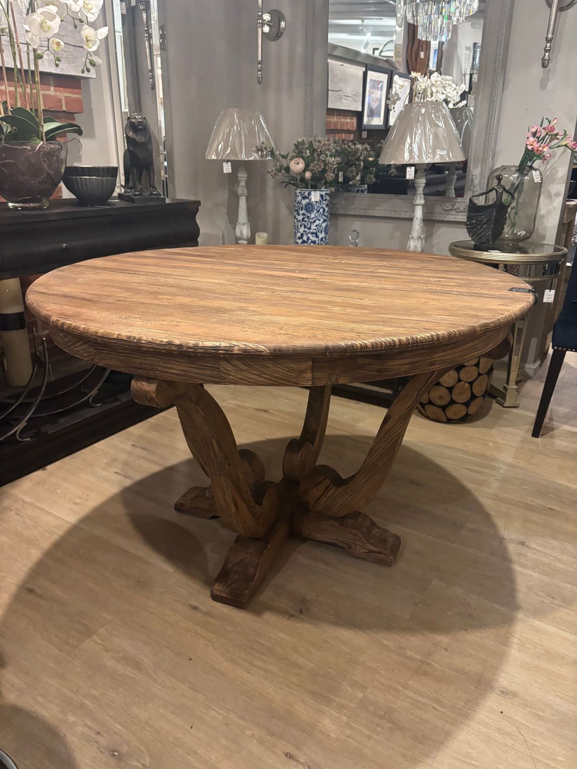 Old Elm Round Table 120cm