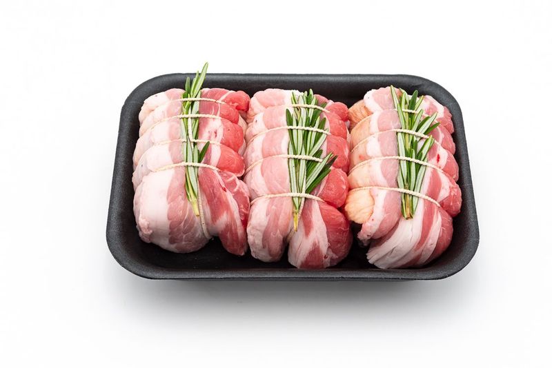 Rolatine di pollo con pancetta