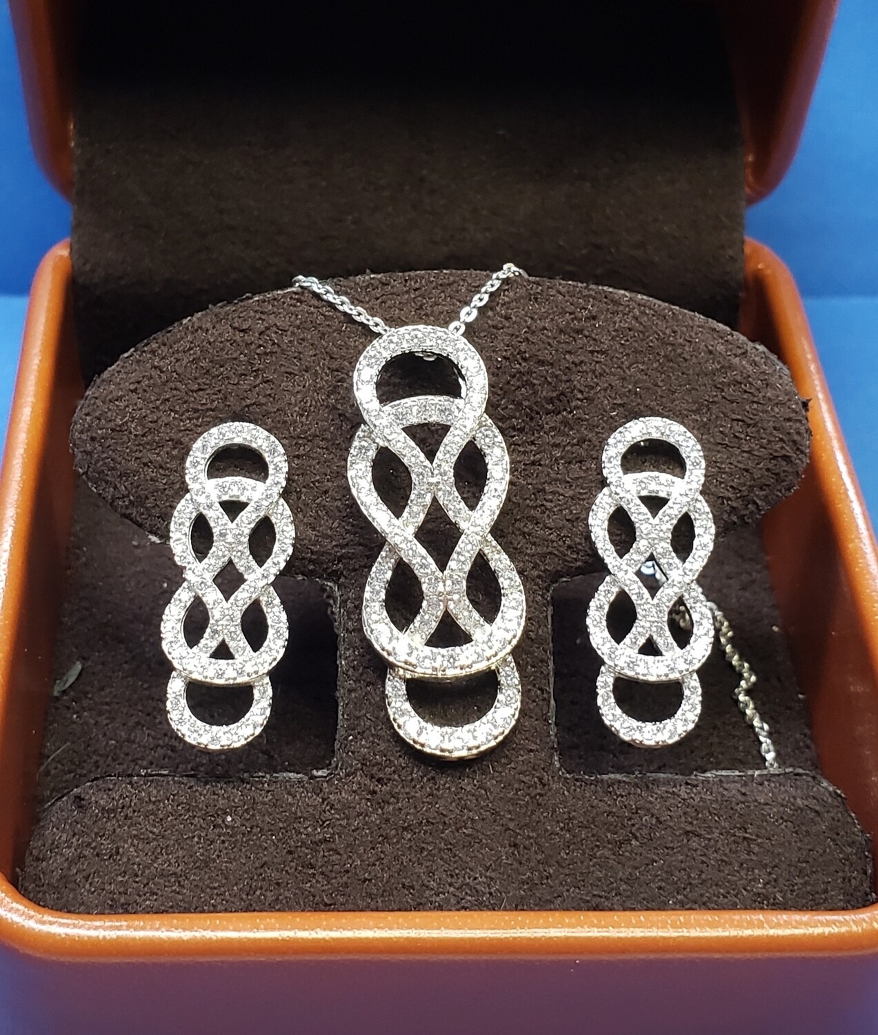 SS Cz infinity inspired pendant earring set