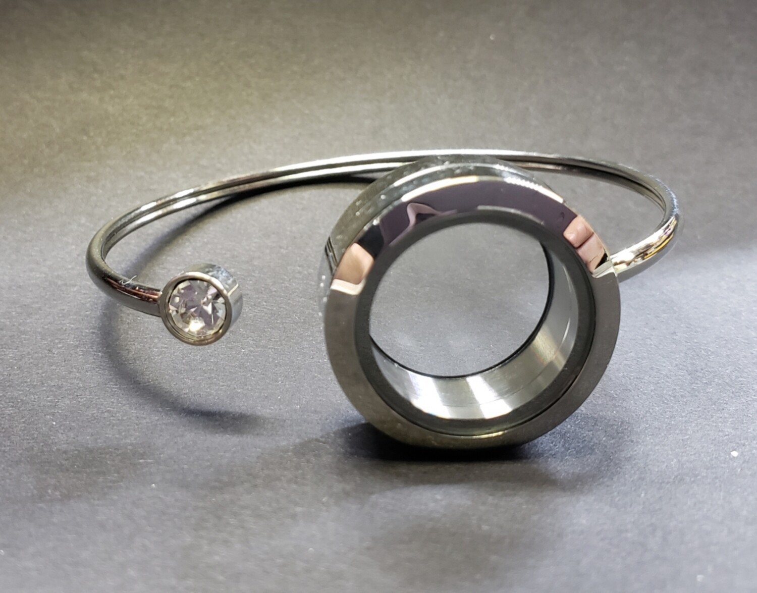 Glass locket bracelet ( stainless steel)
