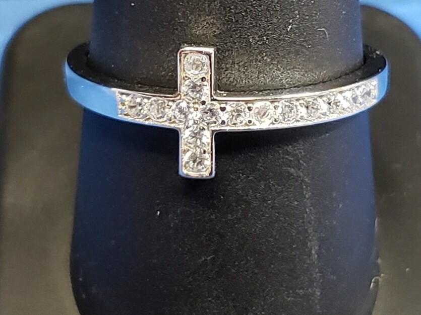 Sterling cz cross ring