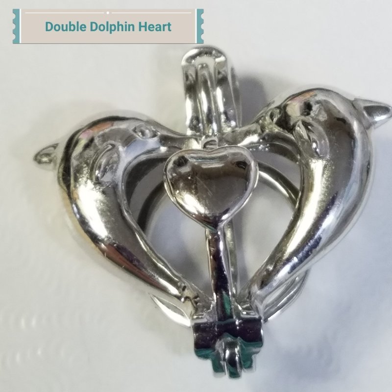 Double Dolphin Heart