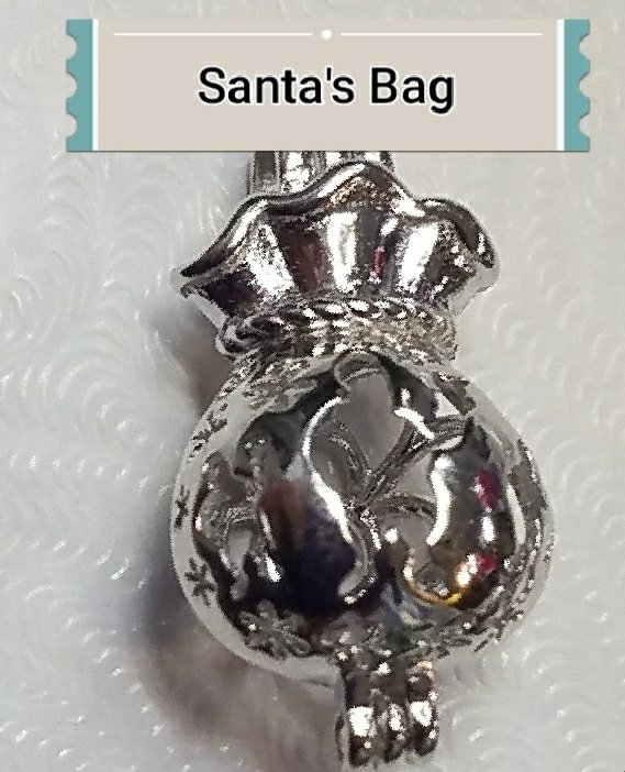 Santa&#39;s Bag