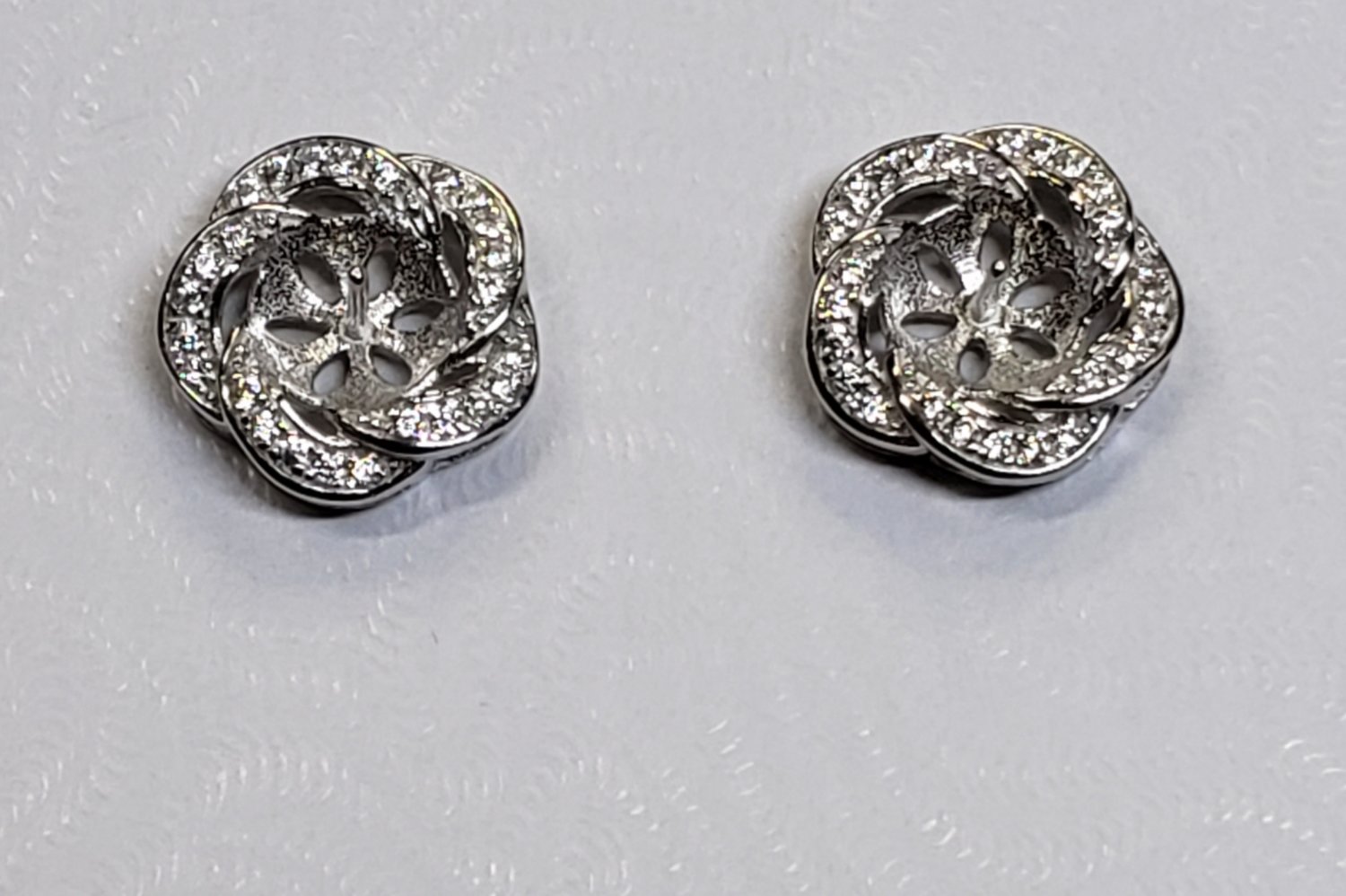 Cz circle SS earring setting