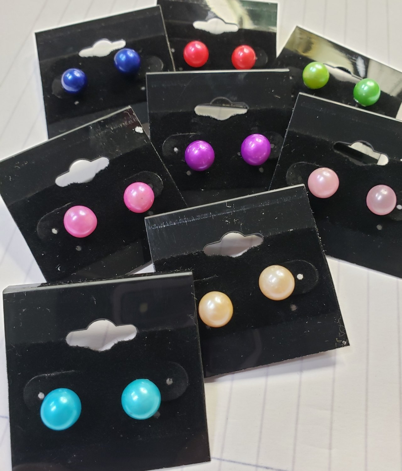 COLORED PEARL EARRINGS (preset)