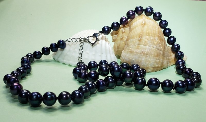 Black FW Pearl Necklace 20in