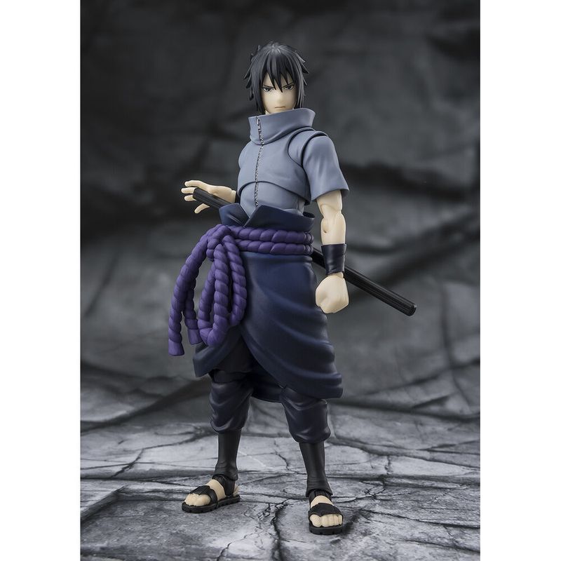 Figura S.H.Figuarts Sasuke Uchiha Solitary Shinobi Naruto Shippuden 14,5cm