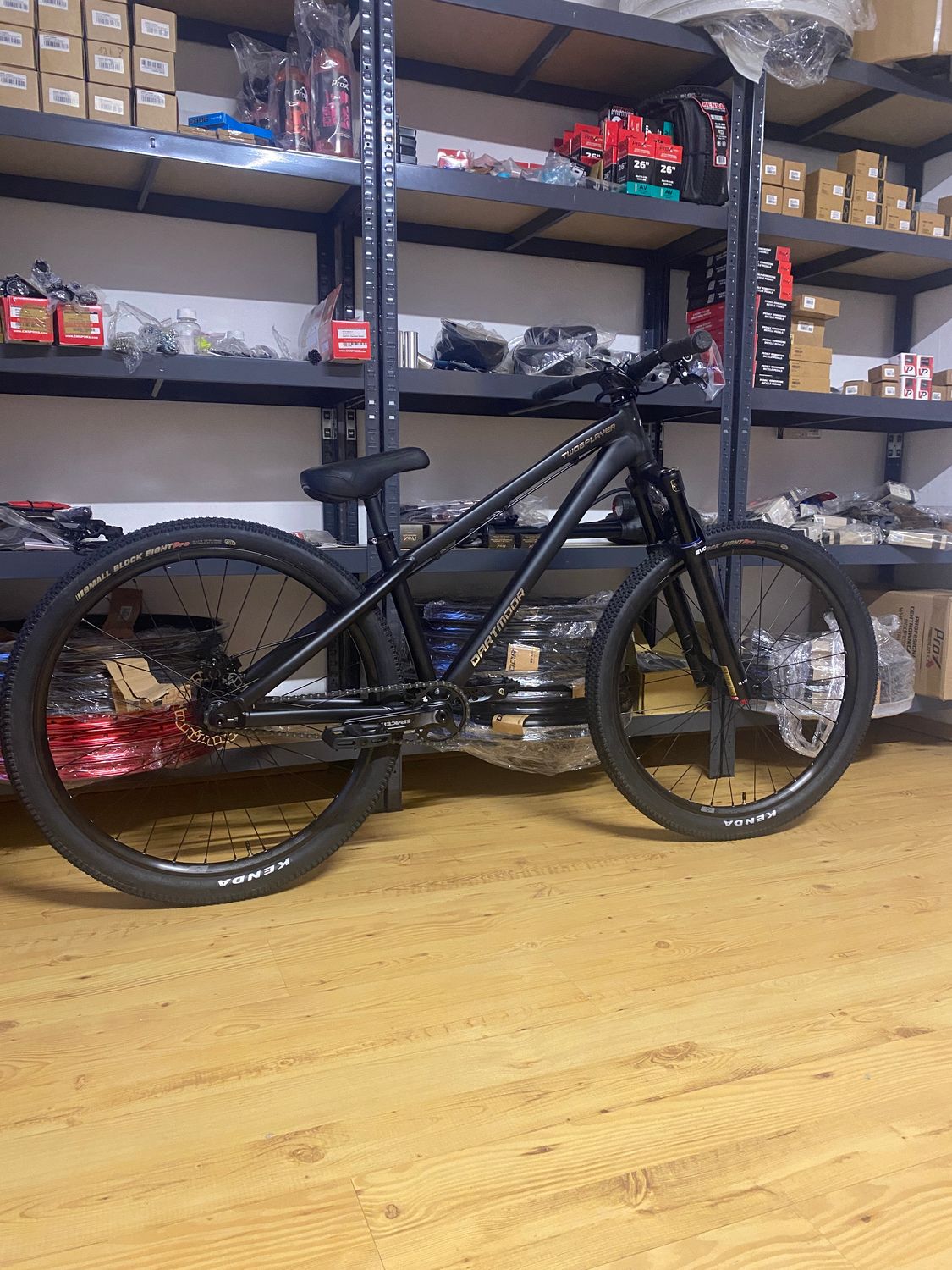 Rower DIRT Dartmoor Two6player Pro CZARNY, koła 26" rozmiar S