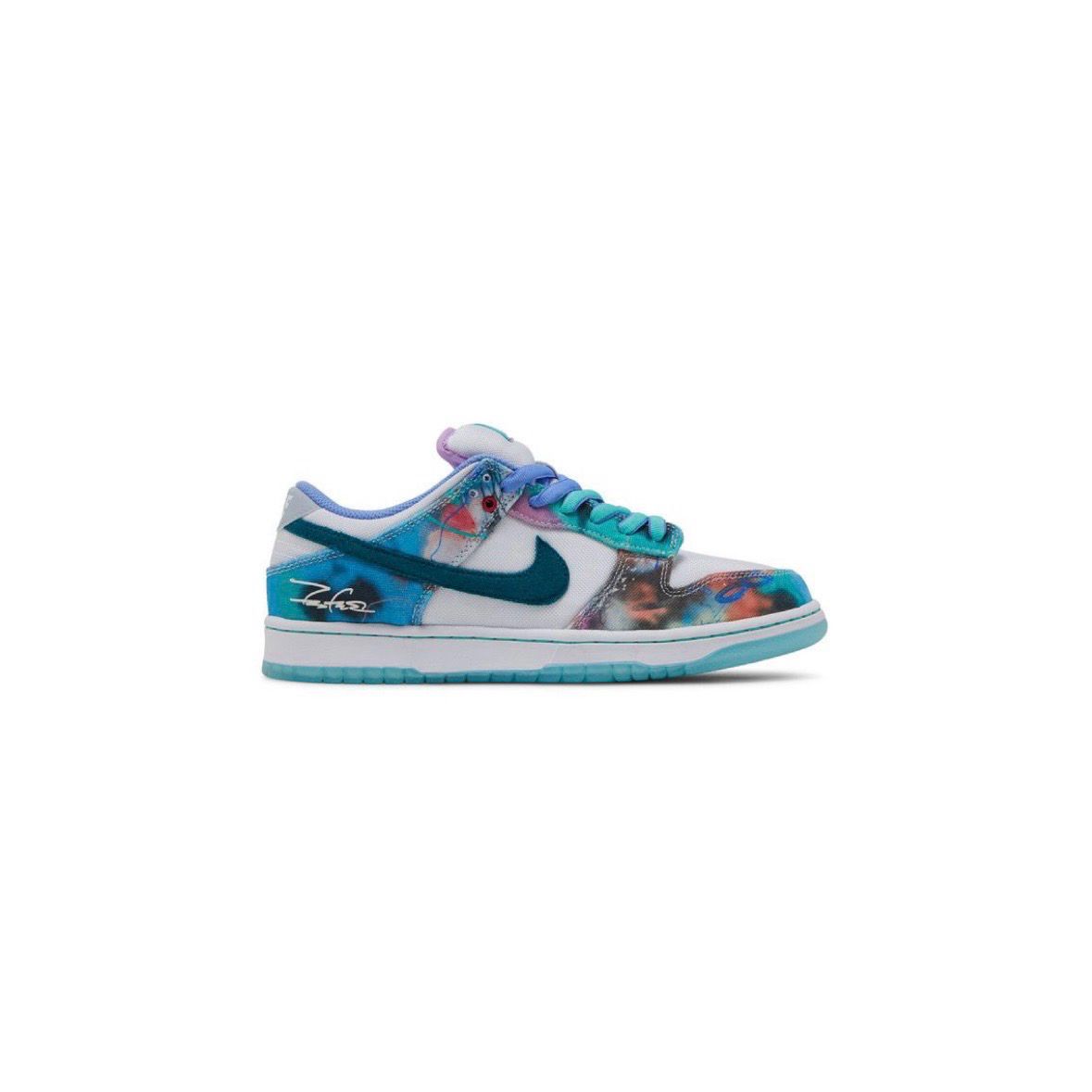Futura Laboratories x Dunk Low SB Bleached Aqua