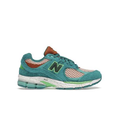 New balance 2002R