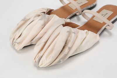 Pengtai Dyed Silk Shoes