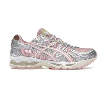 Vandy The Pink x ASICS Gel Nimbus 10.1 - Strawberry