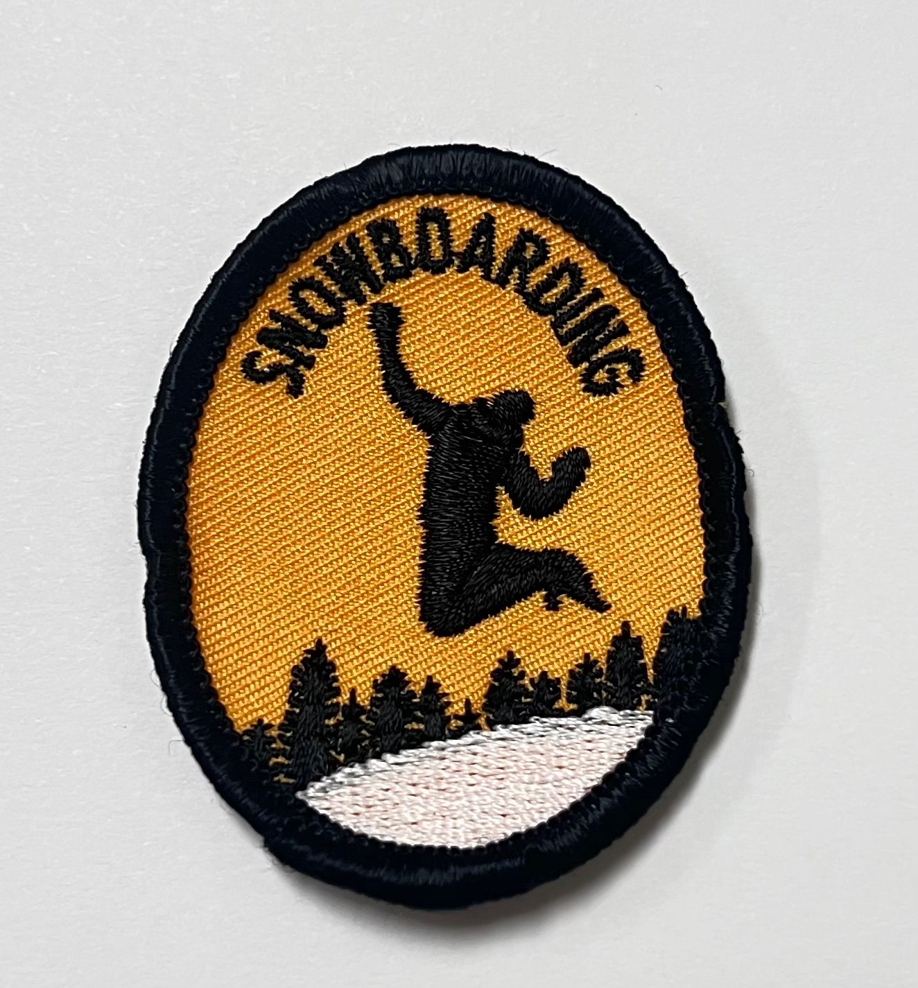 SNOWBOARDING(black lettering)AFP