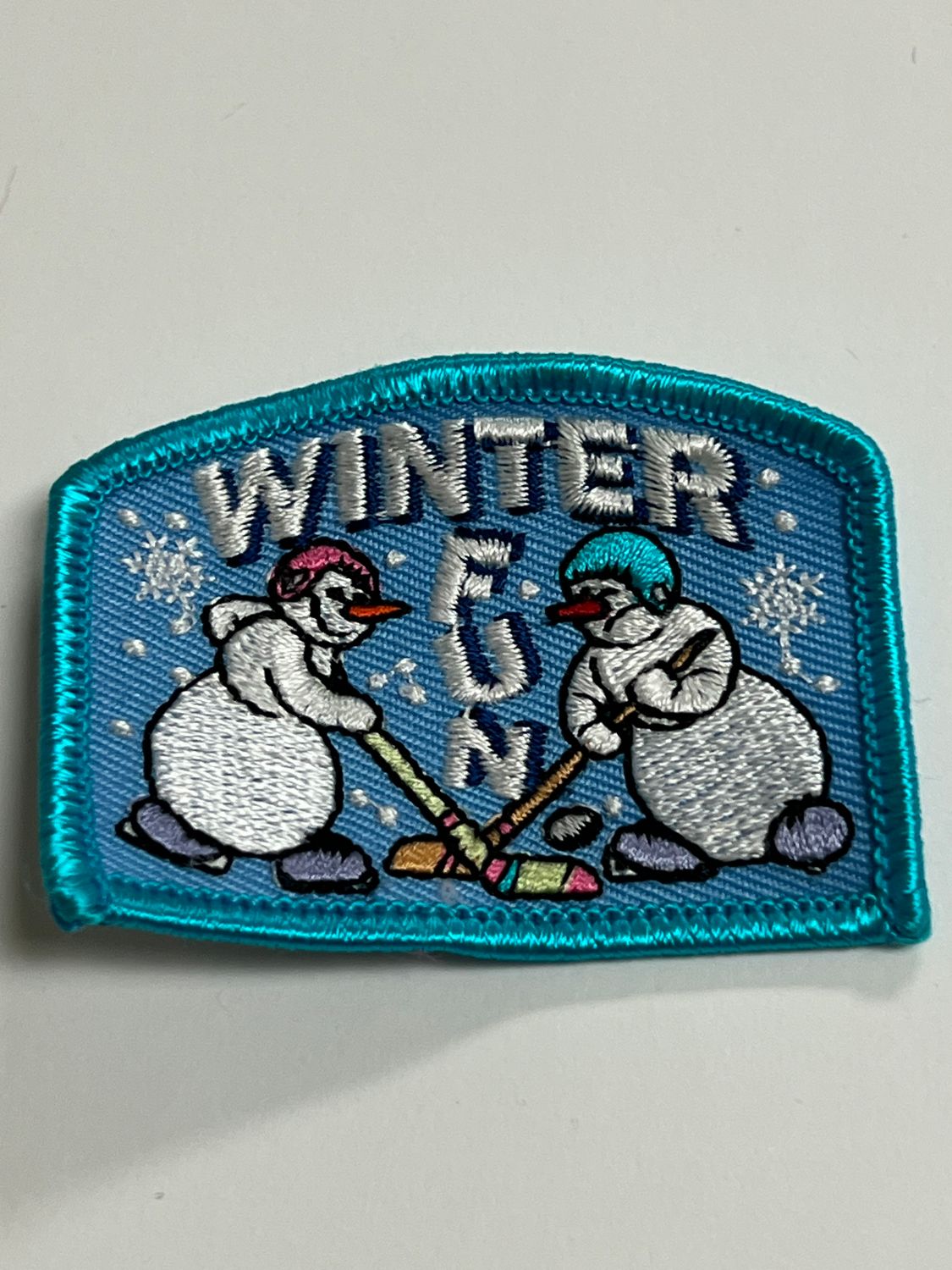 WINTER FUN (snowmen hockey)  AFP Sew On