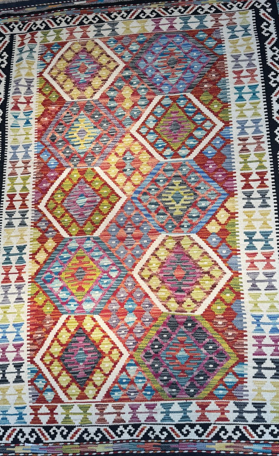Hand Woven Woolen Kilim 6&#39;4&quot;x4&#39;0&quot;