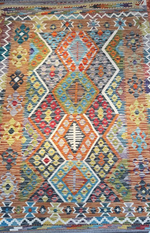 Hand Woven Woolen Kilim 6&#39;4&quot;x4&#39;2&quot;