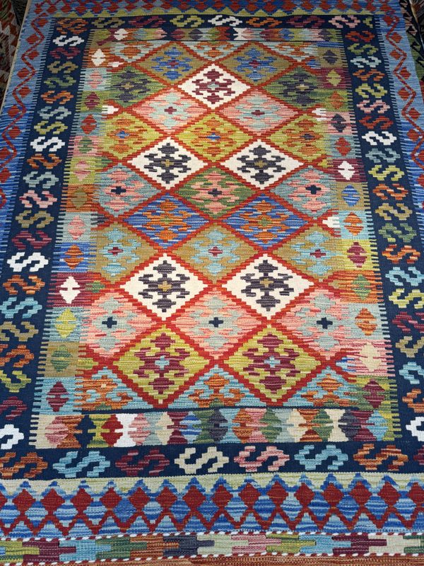 Hand Woven Kilim 4 &#39;10 x6&#39;7&quot;