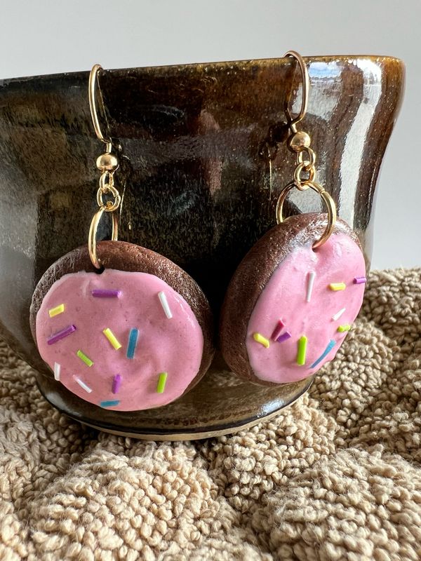 Frosted Chocolate Cookie Dangles