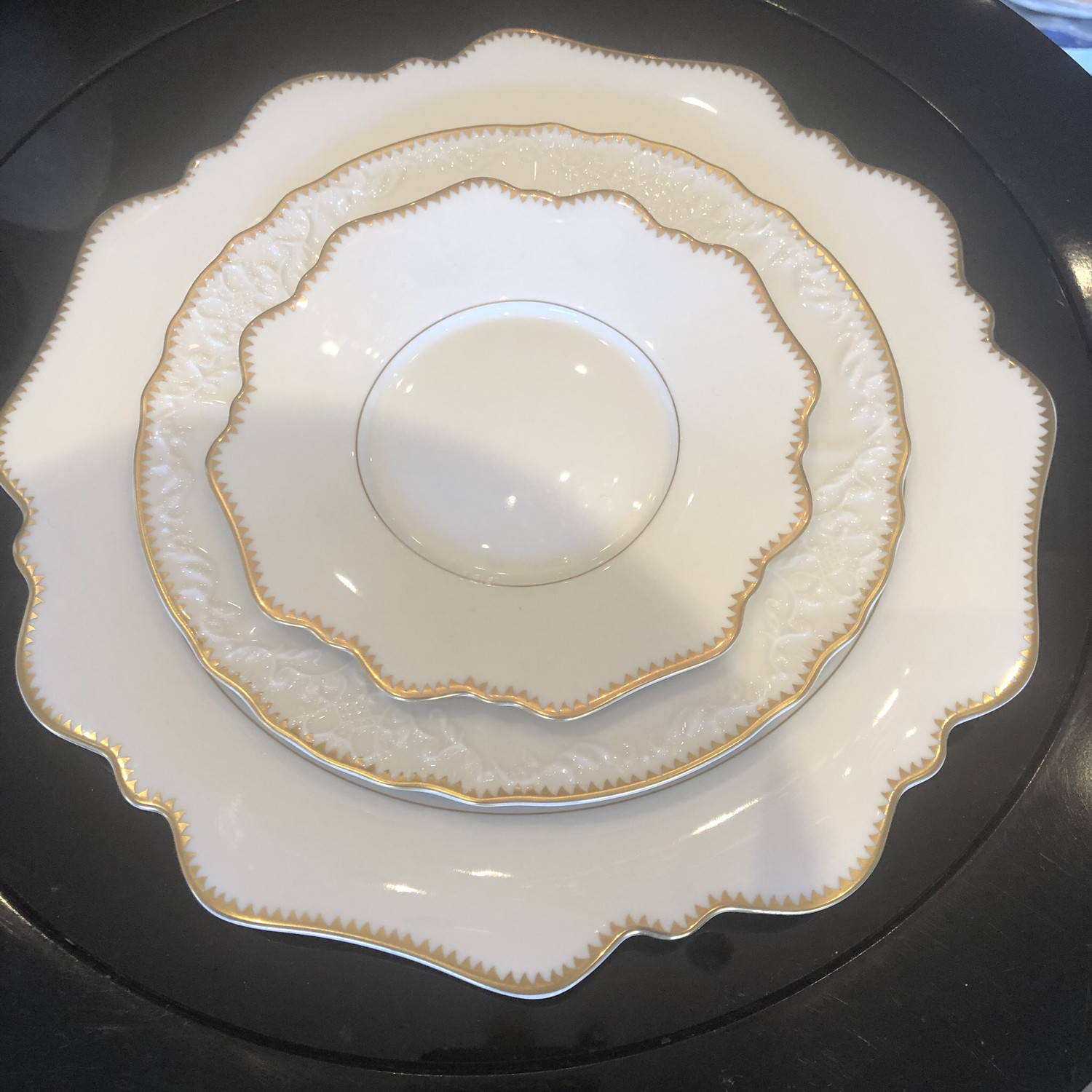 Anna Weatherley Simply Anna Antique 12 Dinner, Bread And Butter, And Rim Soups 12 Simply Anna Salad Plates $170 Per 4 Piece Place Setting PURCHASED