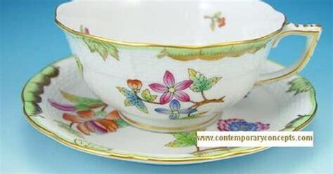 Herend Queen Victoria 12 Teacups And Saucers