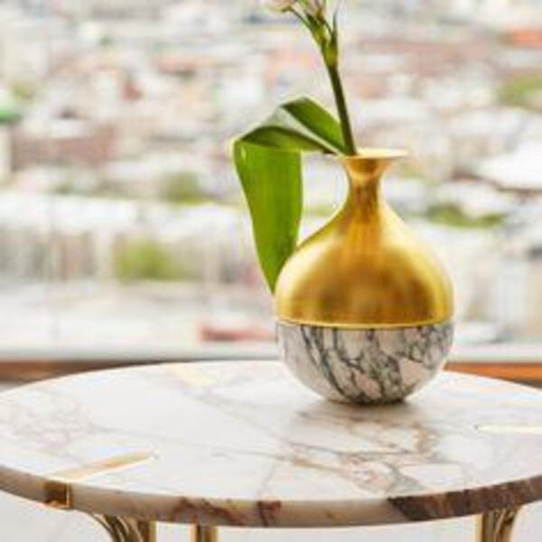 Anna New York Dual Gold Vase