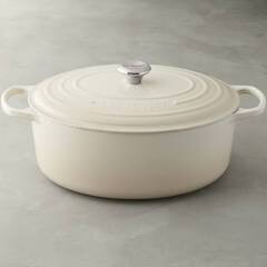 Le Cruseut 7 Quart Meringue Dutch Oven