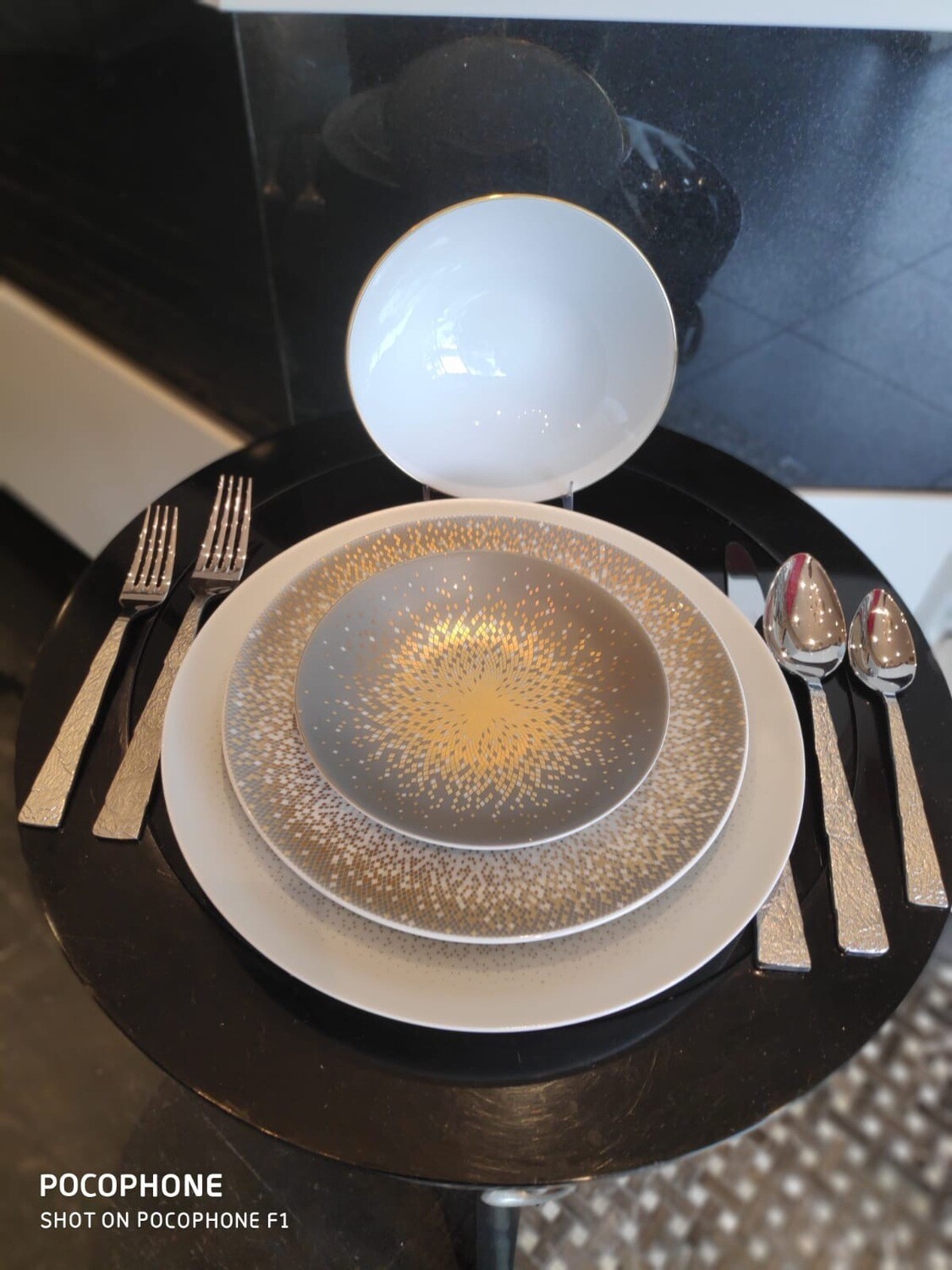 Haviland Soufle Dor 4 Piece A place Settings- Dinner, Salad, Bread And Butters, Anna  Weatherley Simply Elegant Soup Bowls With Gold Rim Needs 14