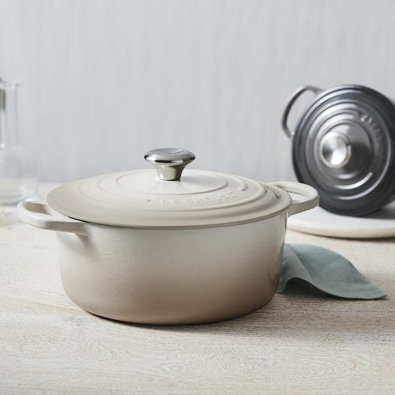 Le Creuset Meringue Round 7 Quart Dutch Oven