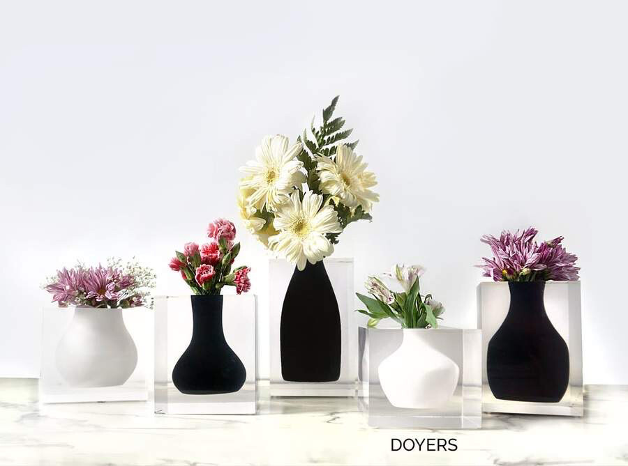 Jr Williams Black vase