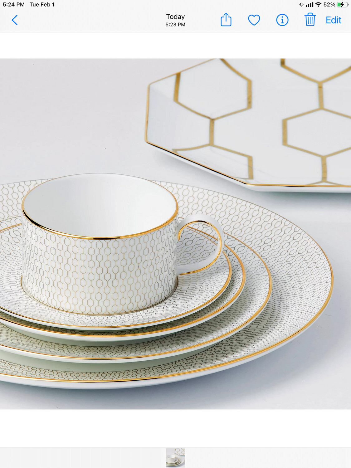 Wedgewood Arris Dinner/Accent/Soup Bowl Needs 12