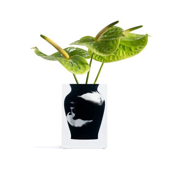Jr Williams Henry Black Marble Vase