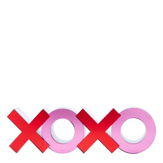 Love Sculpture XOXO